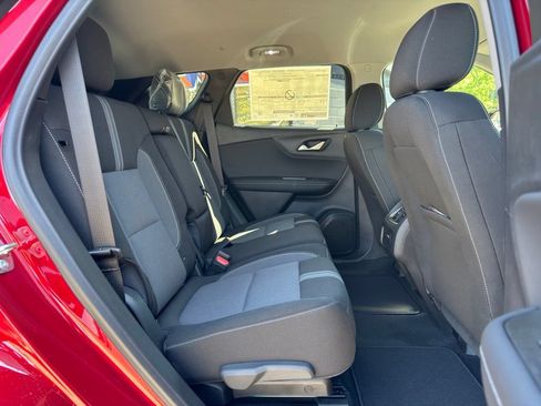 New 2026 Chevrolet Blazer LT w/ Convenience Package AWD/4WD image 9