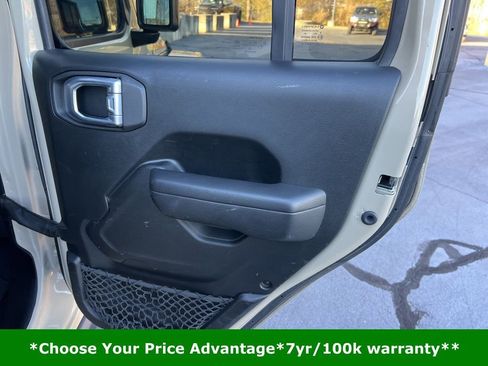 Certified 2022 Jeep Wrangler Unlimited Rubicon w/ LED Lighting Group image 18