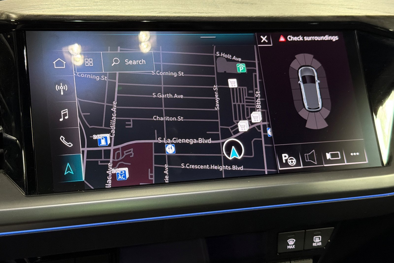 Certified 2023 Audi Q4 e-tron Premium Plus w/ Premium Plus AWD/4WD image 18