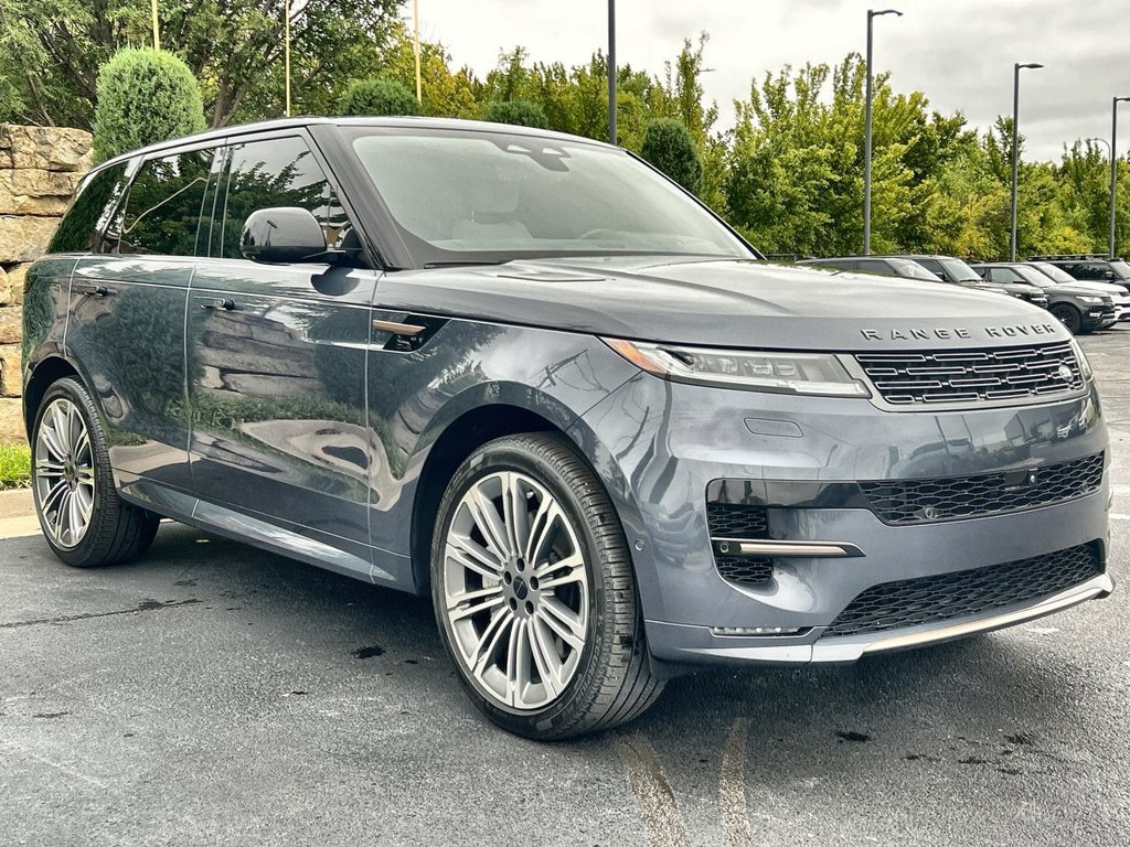 Certified 2026 Land Rover Range Rover Sport Dynamic SE AWD/4WD image 7