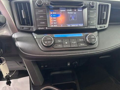 Used 2016 Toyota RAV4 XLE AWD/4WD image 27