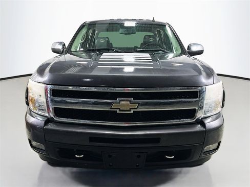 Used 2010 Chevrolet Silverado 1500 LTZ image 4