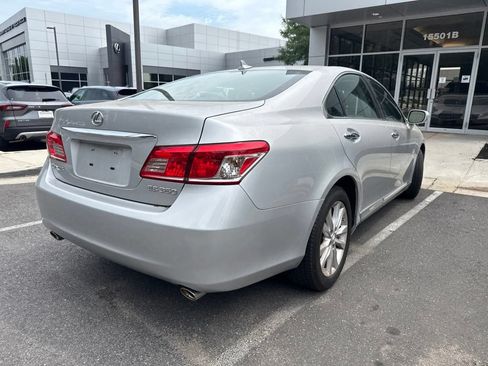 Used 2010 Lexus ES 350 FWD image 7