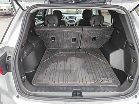 Used 2020 Chevrolet Equinox LT w/ LPO, Floor Liner Package image 32