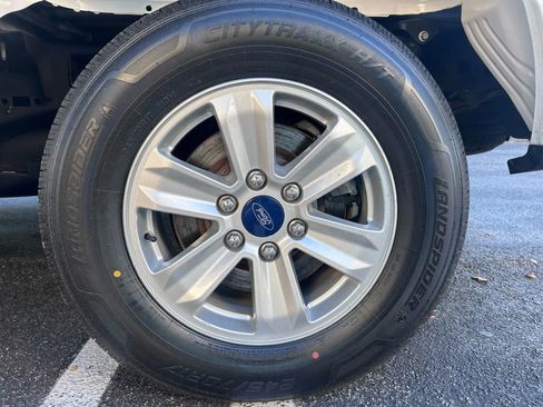 Used 2018 Ford F150 XLT image 37