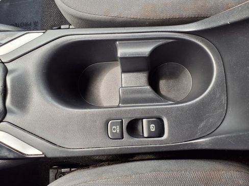 Used 2024 Toyota Corolla LE FWD image 12