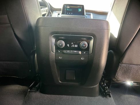 Used 2024 Chevrolet Tahoe Premier image 22