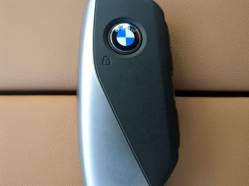 New 2026 BMW X5 xDrive50e w/ Executive Package image 30