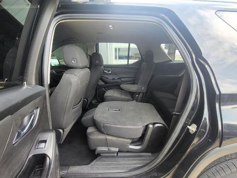 Used 2020 Chevrolet Traverse LT image 26