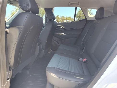New 2026 Chevrolet Trax LT w/ Driver Confidence Package FWD image 6