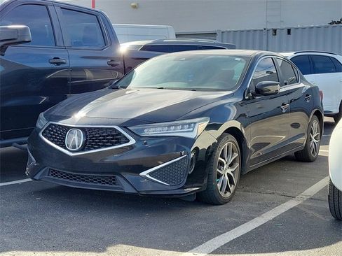 Used 2019 Acura ILX Premium Package image 3
