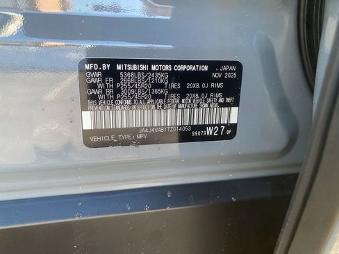 New 2026 Mitsubishi Outlander SE image 32