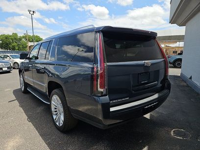 Used 2020 Cadillac Escalade ESV Luxury