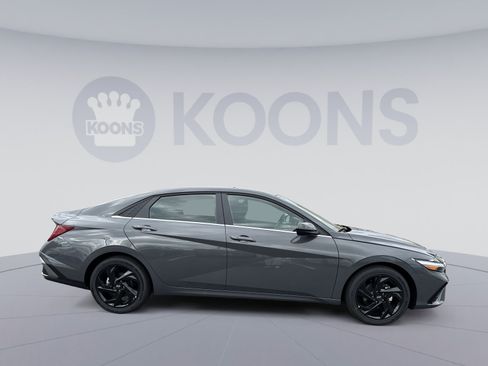 New 2026 Hyundai Elantra SEL Sport Premium FWD image 8