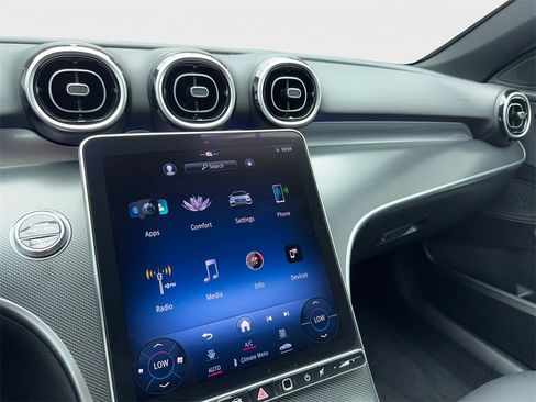 Used 2024 Mercedes-Benz C 300 Sedan image 23