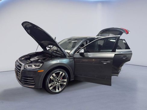 Used 2018 Audi SQ5 Premium Plus w/ S Sport Package image 10