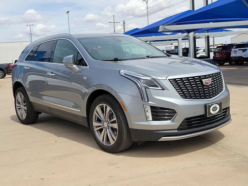 Used 2024 Cadillac XT5 Premium Luxury AWD/4WD image 7