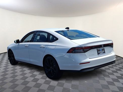 Used 2025 Honda Accord SE image 5