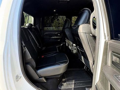 Used 2024 RAM 2500 Limited image 57