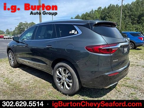 Used 2018 Buick Enclave Avenir w/ Avenir Technology Package AWD/4WD image 4