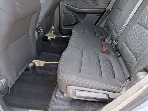 Used 2025 Ford Escape Active AWD/4WD image 27