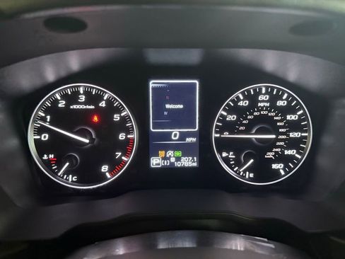 Used 2025 Subaru Forester Touring w/ Popular Package - Touring AWD/4WD image 11