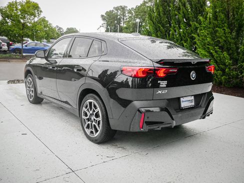 Used 2026 BMW X2 xDrive28i AWD/4WD image 8