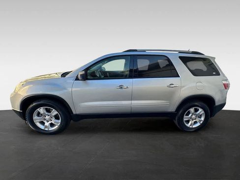 Used 2011 GMC Acadia SLE image 3