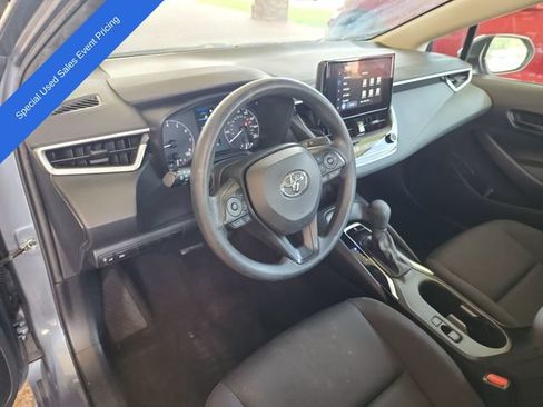 Used 2023 Toyota Corolla LE FWD image 11