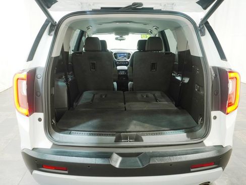 Used 2020 GMC Acadia SLE w/ Driver Convenience Package FWD image 6