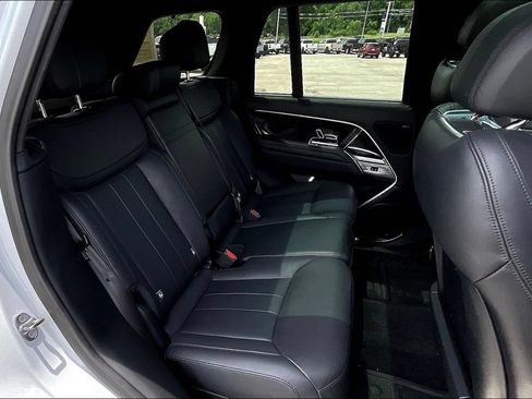 Used 2023 Land Rover Range Rover SE AWD/4WD image 24