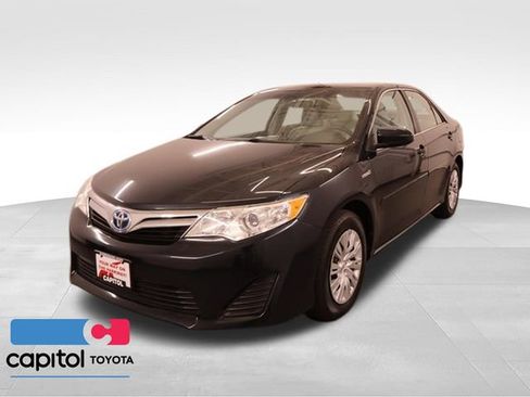 Used 2014 Toyota Camry LE FWD image 5