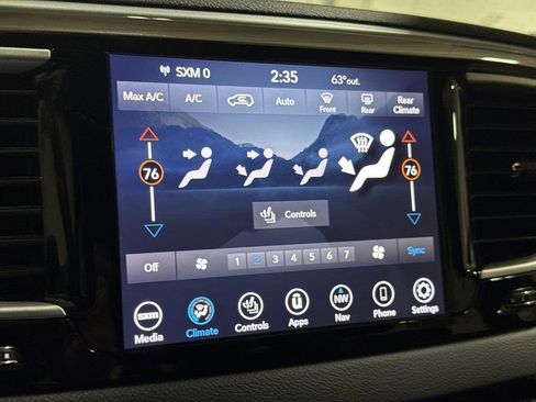 Used 2020 Chrysler Pacifica Touring-L Plus w/ Advanced Safetytec Group image 17