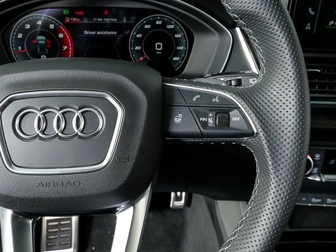 Used 2023 Audi SQ5 Premium Plus image 11