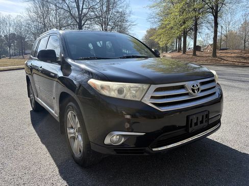Used 2012 Toyota Highlander Limited w/ Tow Pkg image 1