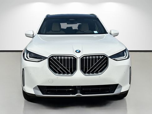 New 2026 BMW X3 xDrive30 w/ Convenience Package image 8