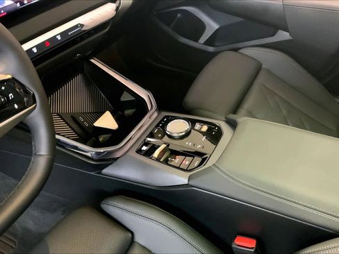 Used 2025 BMW X3 xDrive30i image 16