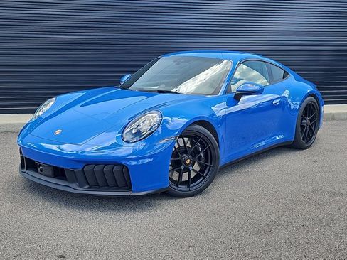Certified 2026 Porsche 911 Carrera GTS RWD image 1