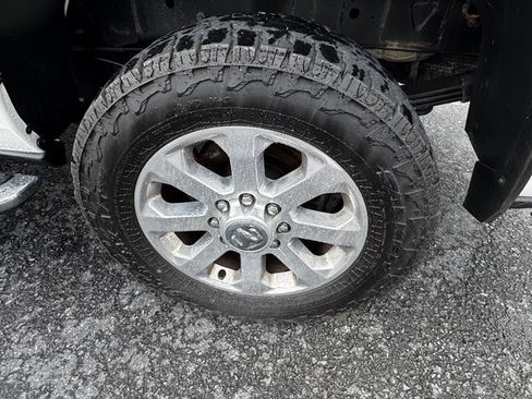 Used 2023 RAM 3500 Laramie AWD/4WD image 33