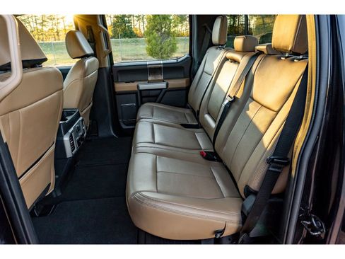 Used 2022 Ford F250 Lariat w/ Tremor Off-Road Package image 13