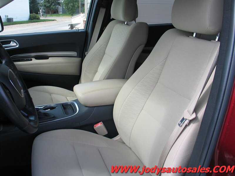 Used 2019 Dodge Durango SXT AWD/4WD image 5