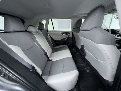 Certified 2025 Toyota RAV4 XLE w/ Convenience Package AWD/4WD image 18