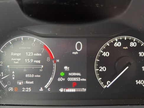 Certified 2025 Honda Ridgeline RTL image 11