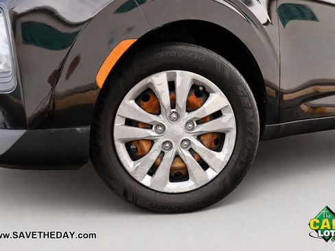 Used 2020 Kia Soul LX FWD image 3