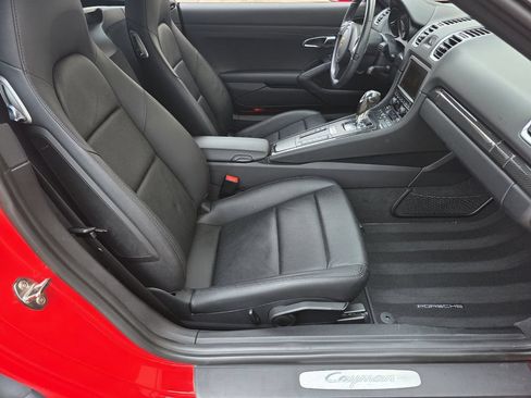 Used 2016 Porsche Cayman RWD image 26
