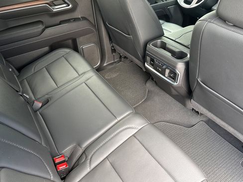 Used 2025 GMC Sierra 1500 Denali AWD/4WD image 16