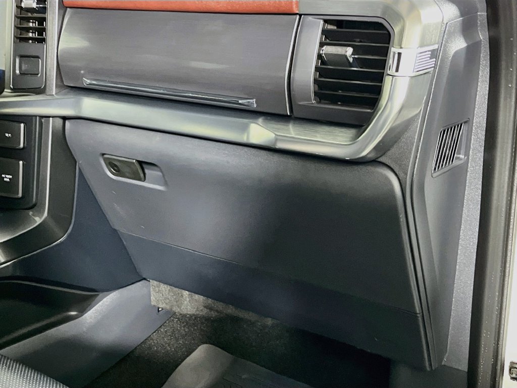 Used 2023 Ford F150 Lariat AWD/4WD image 31