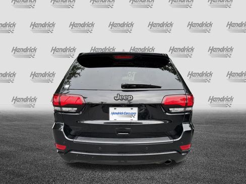 Used 2020 Jeep Grand Cherokee Altitude RWD image 8