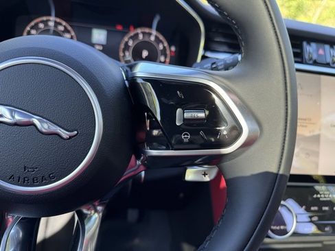 New 2026 Jaguar F-PACE R-Dynamic S image 28