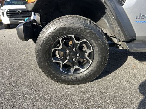 Used 2021 Jeep Wrangler Unlimited Rubicon 4xe w/ Cold Weather Group image 12